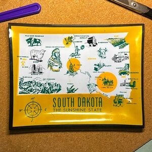 1960s MCM South Dakota Souvenir Tray
